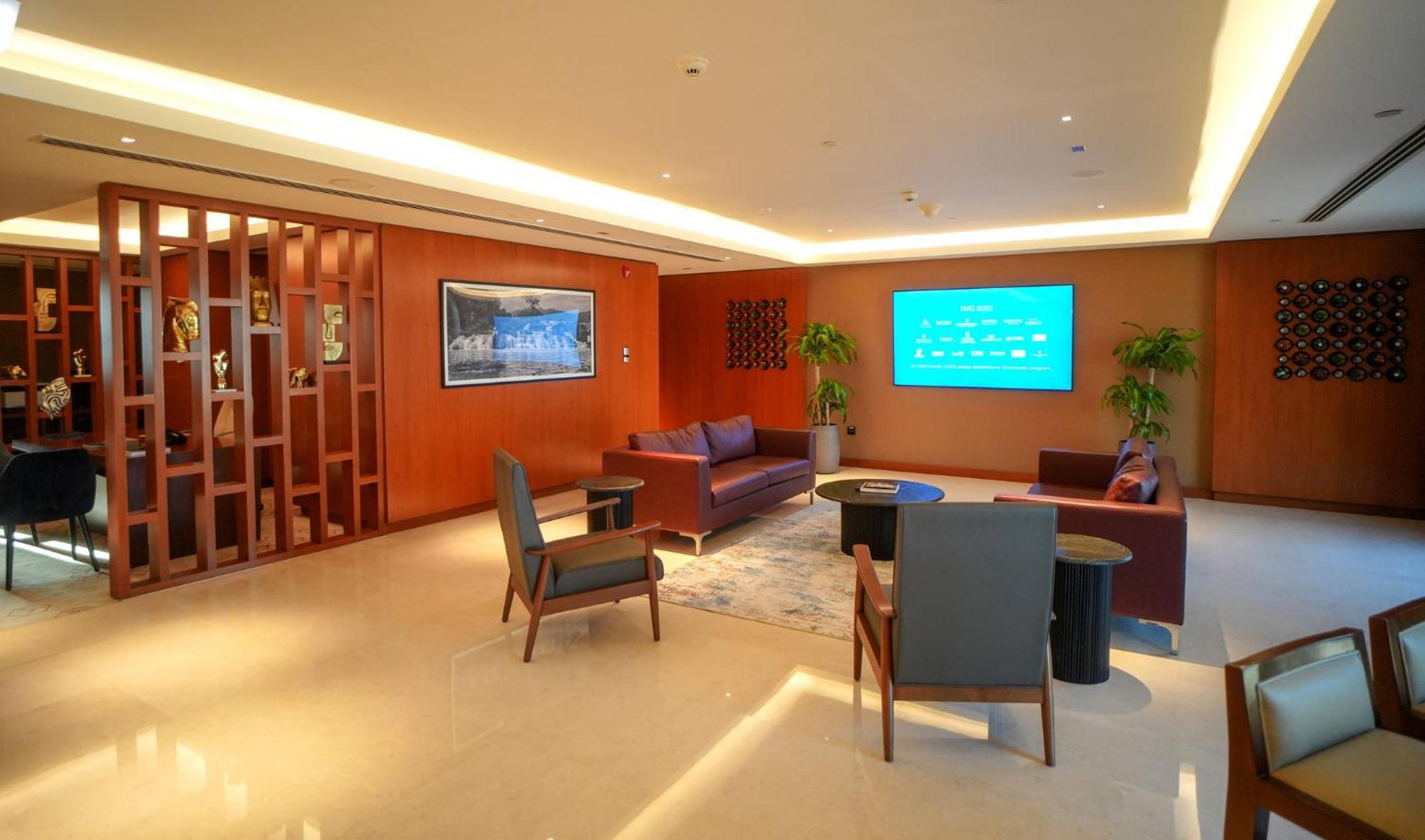 Hotel Crowne Plaza Muscat Ocec By Ihg Zewnętrze zdjęcie