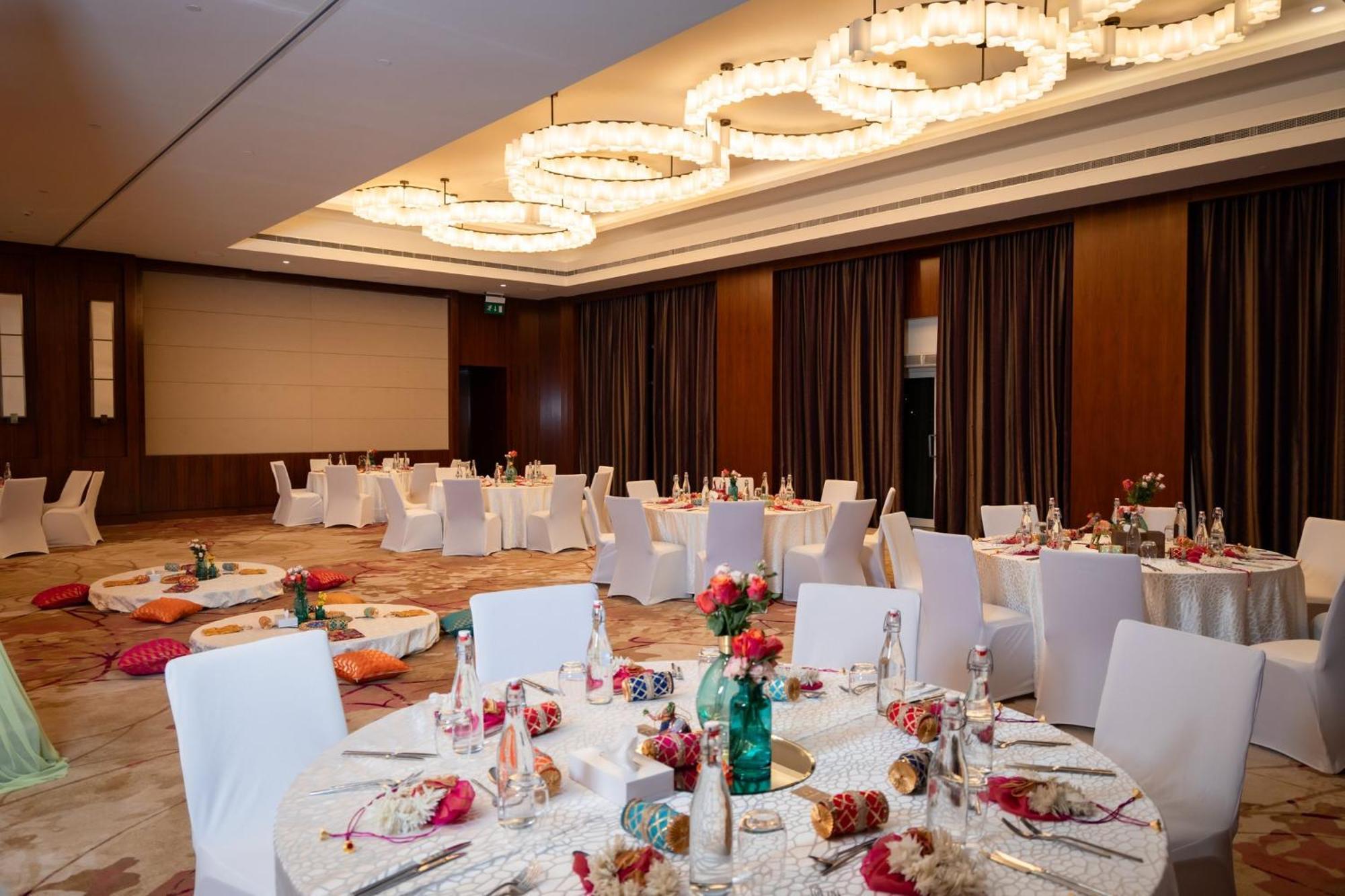 Hotel Crowne Plaza Muscat Ocec By Ihg Zewnętrze zdjęcie